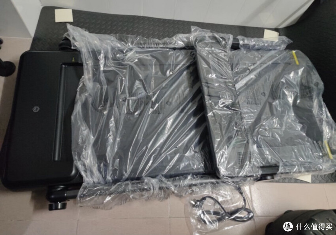 京东京造暴汗犀牛跑步机 坡度全折叠智能家庭用走步机健身器材JZM2T03黑色京东京造暴汗犀牛跑步机